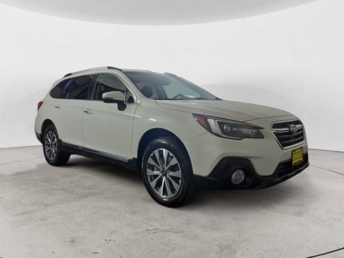Used 2018 Subaru Outback 2.5i Touring AWD/4WD image 7