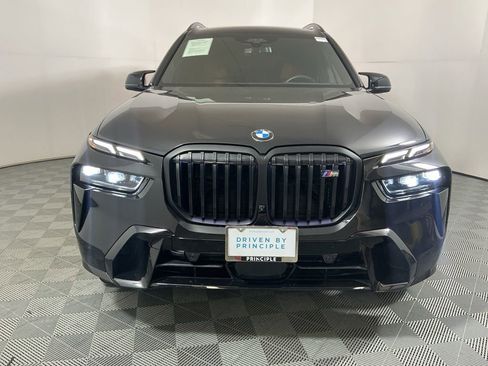 Certified 2025 BMW X7 M60i image 3