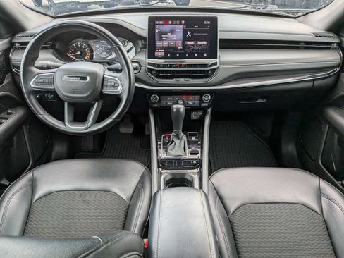 Used 2022 Jeep Compass Latitude w/ Convenience Group AWD/4WD image 14
