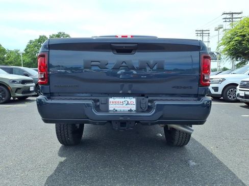 Used 2025 RAM 2500 Big Horn AWD/4WD image 18