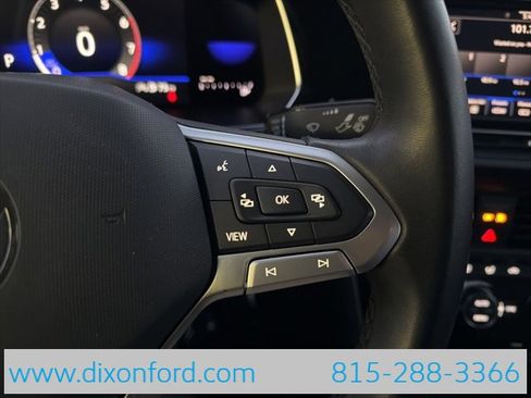 Used 2024 Volkswagen Jetta SE image 15