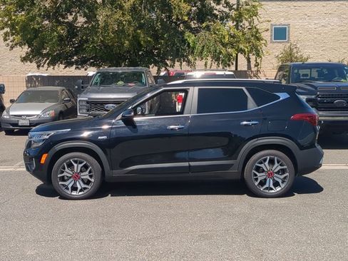 Used 2022 Kia Seltos SX AWD/4WD image 9