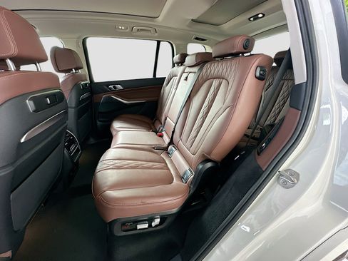 Certified 2024 BMW X7 xDrive40i w/ Climate Comfort Package AWD/4WD image 25