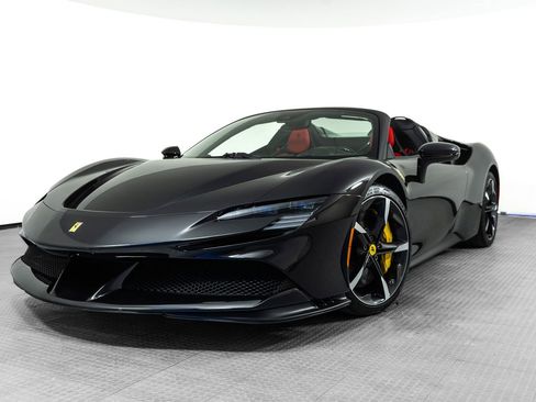 Certified 2025 Ferrari SF90 Spider image 1