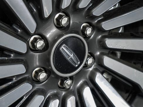 Used 2021 Lincoln Navigator L Reserve w/ Luxury Package AWD/4WD image 55