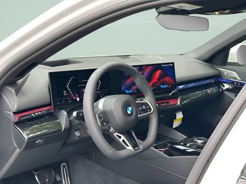 New 2027 BMW 530i w/ M Sport Package RWD image 9