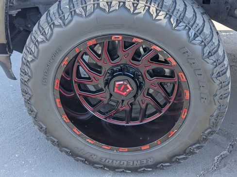 Used 2020 RAM 1500 Longhorn image 13