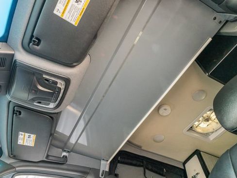 Used 2021 Mercedes-Benz Sprinter 2500 image 21