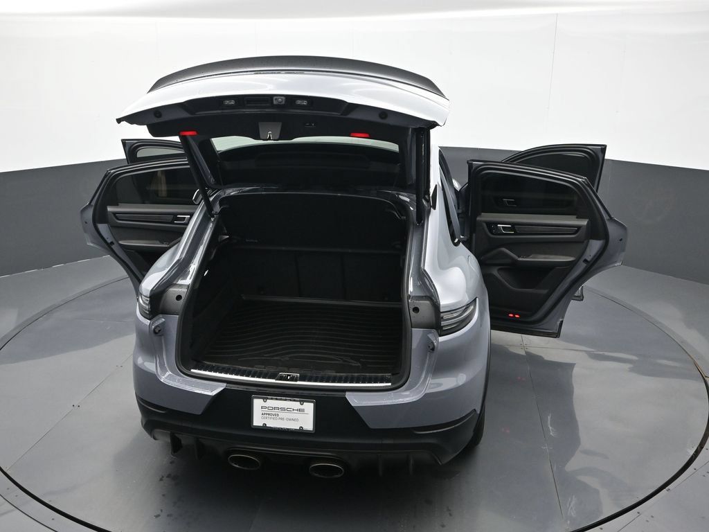 Used 2023 Porsche Cayenne Turbo GT AWD/4WD image 27