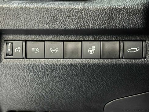 Certified 2023 Toyota RAV4 XLE Premium AWD/4WD image 18