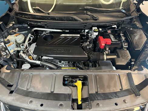 Used 2023 Nissan Rogue S AWD/4WD image 22