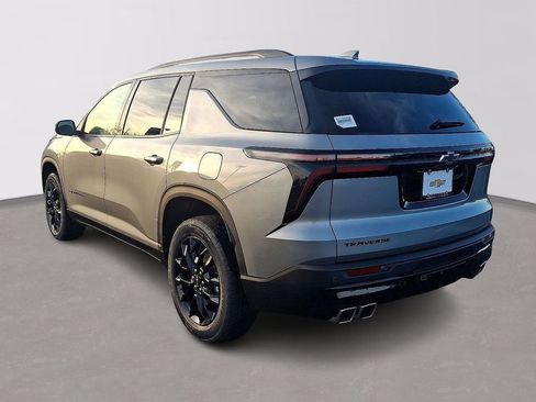 New 2026 Chevrolet Traverse LT w/ Midnight/Sport Edition FWD image 3