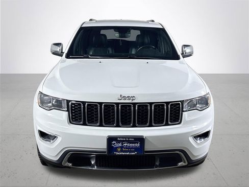 Used 2022 Jeep Grand Cherokee Limited image 3