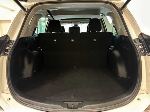 Used 2016 Toyota RAV4 XLE w/ Convenience Package AWD/4WD image 30
