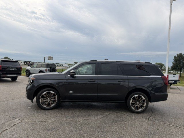 Certified 2025 Ford Expedition Max King Ranch AWD/4WD image 5