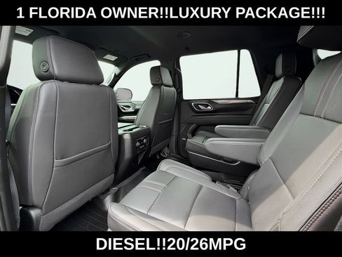 Used 2022 Chevrolet Tahoe RST w/ Luxury Package AWD/4WD image 18