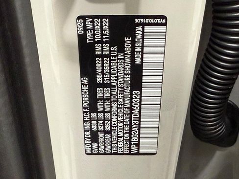 New 2026 Porsche Cayenne GTS image 25