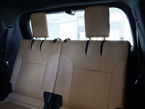 New 2026 Lexus LX 600 4WD w/ Luxury Package image 7