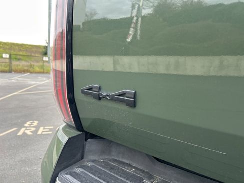 Used 2022 Toyota Tundra Limited image 5