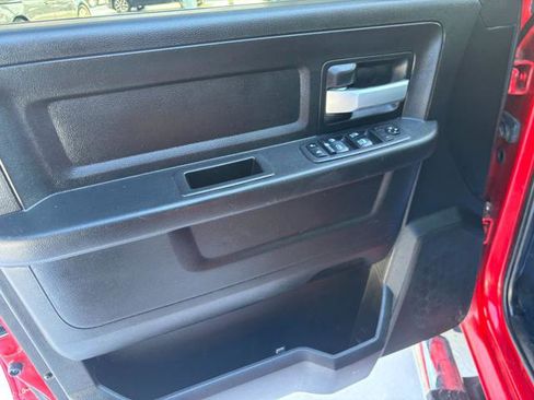 Used 2019 RAM 3500 Tradesman w/ Chrome Appearance Group image 29