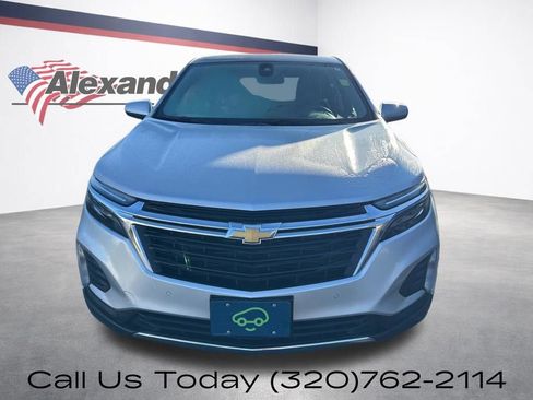 Certified 2022 Chevrolet Equinox LT image 2
