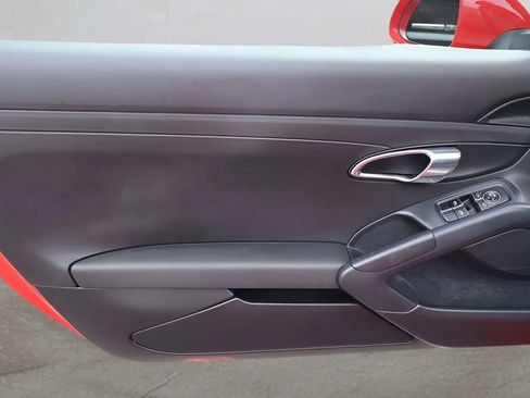 Used 2013 Porsche Boxster RWD image 12