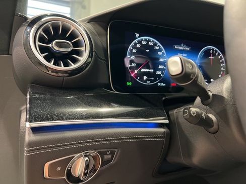 Used 2024 Mercedes-Benz AMG GT 63 S image 23