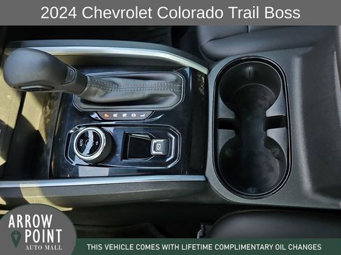 Used 2024 Chevrolet Colorado Trail Boss w/ Advanced Trailering Package AWD/4WD image 28