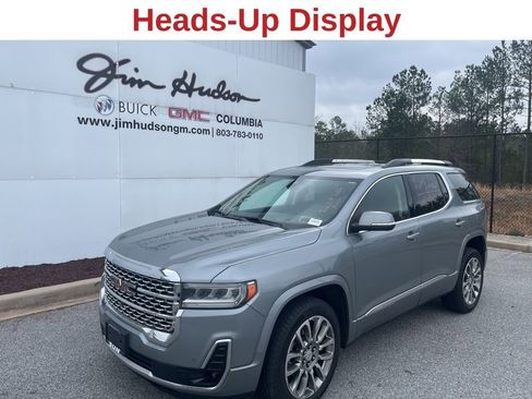 Used 2023 GMC Acadia Denali w/ Denali Technology Package image 15