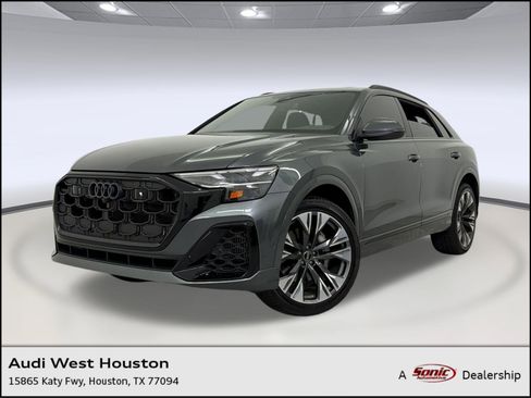 Used 2025 Audi Q8 Premium Plus AWD/4WD image 1