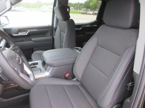 New 2026 GMC Sierra 1500 Elevation AWD/4WD image 13