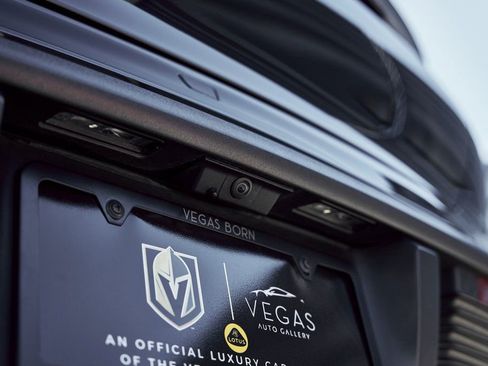 Used 2020 Porsche Taycan Turbo S AWD/4WD image 13