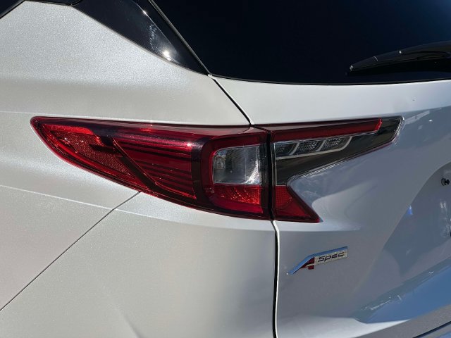Certified 2025 Acura RDX w/ Advance Package AWD/4WD image 17