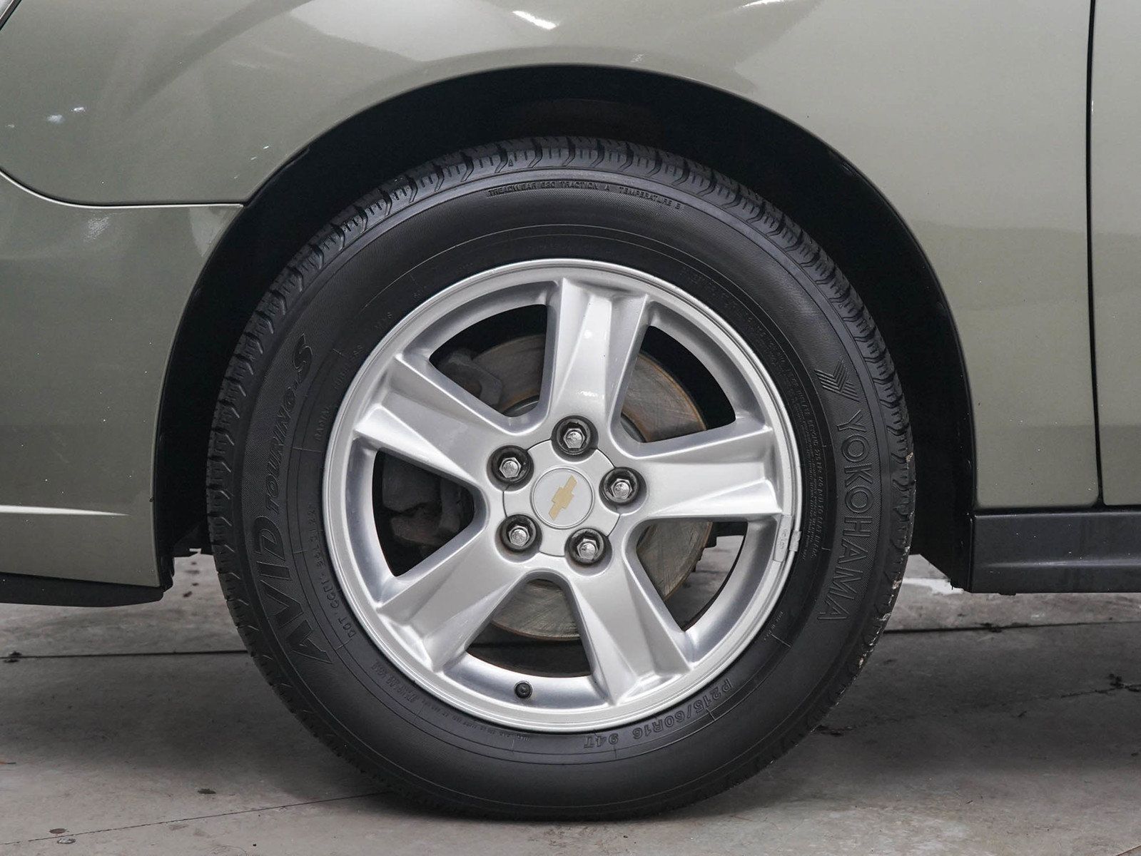 Used 2005 Chevrolet Malibu LS w/ Preferred Equipment Group FWD image 27