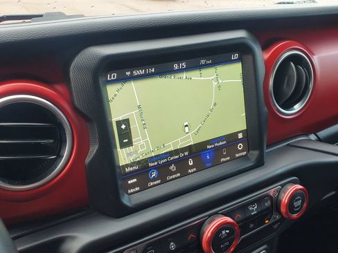 Used 2023 Jeep Gladiator Rubicon w/ Cold Weather Group AWD/4WD image 27