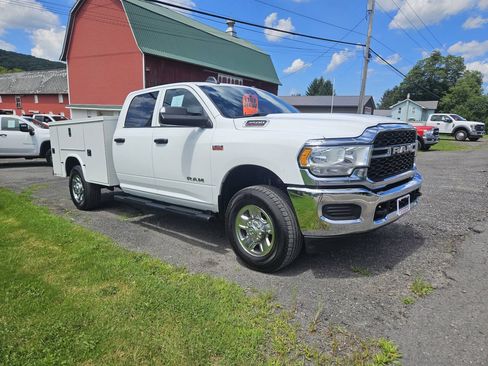 Used 2021 RAM 3500 Tradesman w/ Chrome Appearance Group AWD/4WD image 2