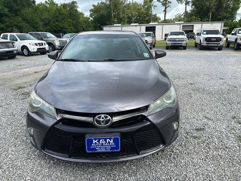 Used 2016 Toyota Camry SE FWD image 6