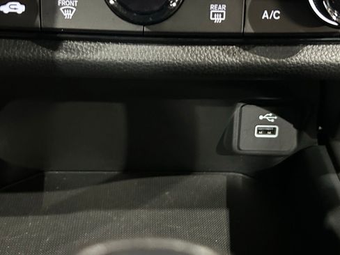 Used 2024 Honda HR-V LX image 74