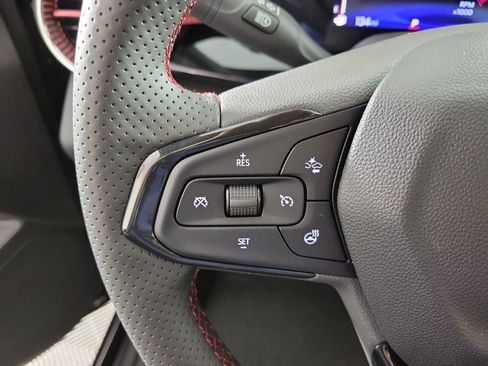 New 2026 Chevrolet Trax RS w/ Sunroof Package image 23