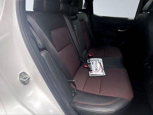 New 2025 Nissan Kicks SR AWD/4WD image 9