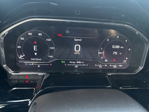 Certified 2024 GMC Sierra 1500 SLT image 9