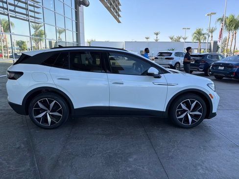 Used 2023 Volkswagen ID.4 Pro S RWD image 3