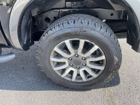 Used 2019 Ford Ranger XLT w/ Equipment Group 302A Luxury AWD/4WD image 8