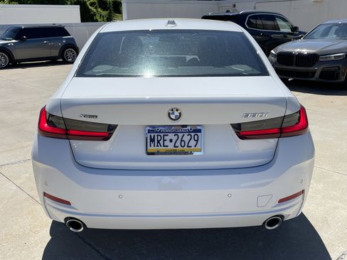 Used 2026 BMW 330i xDrive Sedan w/ Premium Package AWD/4WD image 7