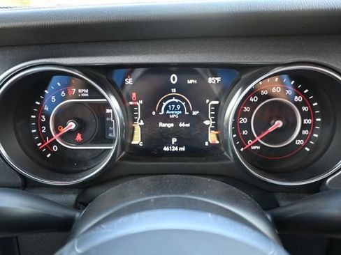 Used 2021 Jeep Gladiator Mojave image 15