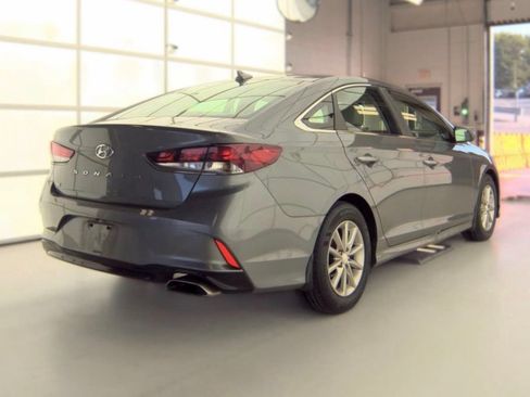 Used 2019 Hyundai Sonata SE FWD image 3