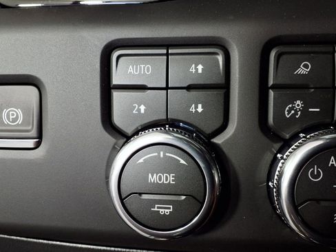 New 2026 GMC Sierra 2500 AT4X AWD/4WD image 16