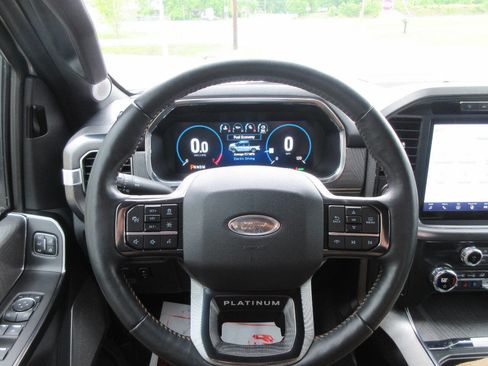 Used 2021 Ford F150 Platinum w/ Equipment Group 701A High AWD/4WD image 10