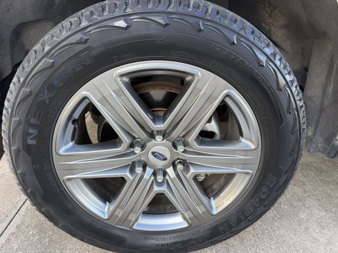 Used 2018 Ford F150 XLT w/ Equipment Group 302A Luxury RWD image 40