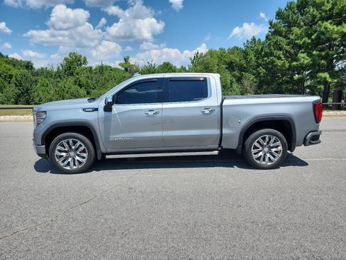Certified 2026 GMC Sierra 1500 Denali w/ Denali Reserve Package AWD/4WD image 2
